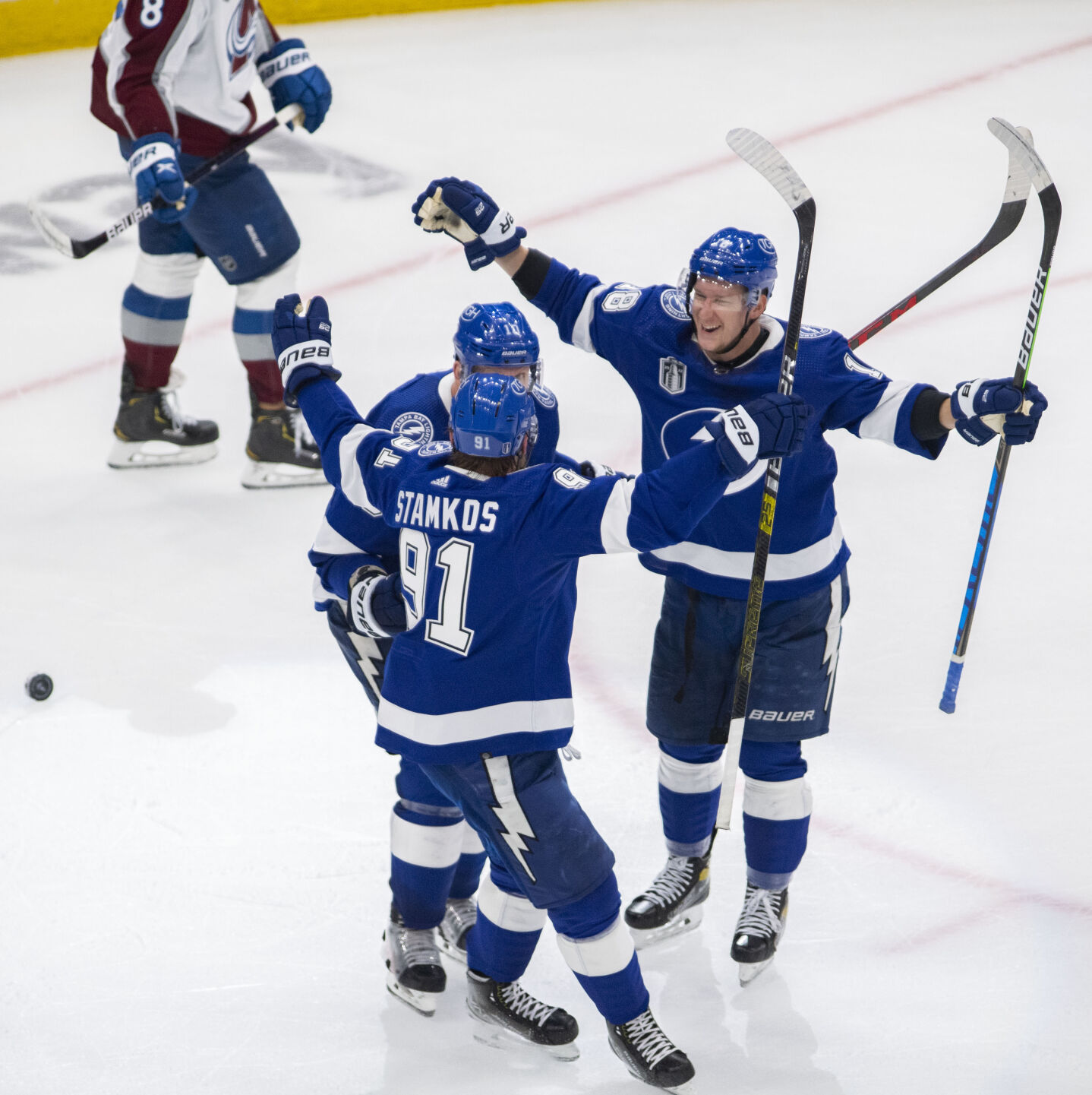 06_20_22 stanley cup 01929.jpg